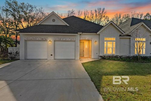 100-100 Sadie Ln, Fairhope, AL, 36532-1945 | Card Image