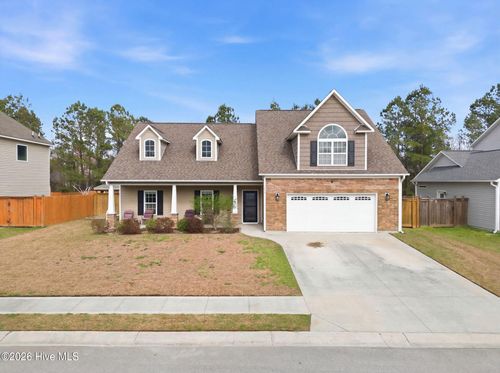 815 Tuscarora Trl, Jacksonville, NC, 28546-6402 | Card Image