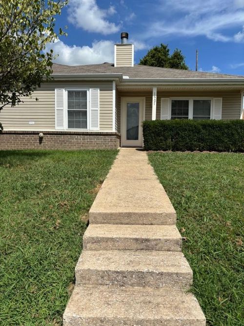 1607 Signature Dr, Bentonville, AR, 72712-6649 | Card Image