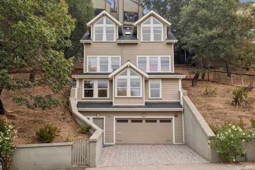 300 C St, San Rafael, CA, 94901-4919 | Card Image