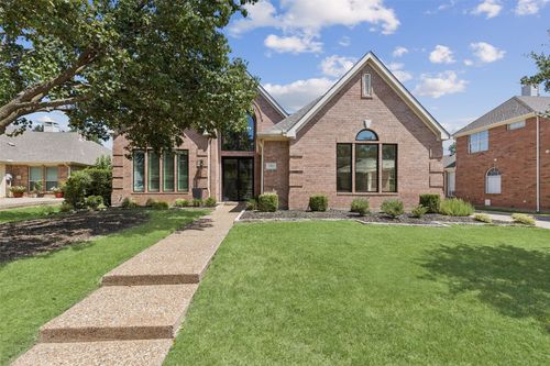720 Saxon Trl, Southlake, TX, 76092-7704 | Card Image