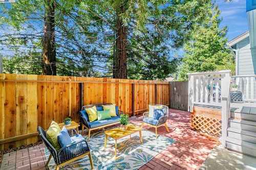 636 Praderia Cir, Fremont, CA, 94539-6316 | Card Image