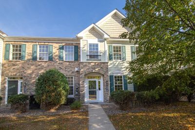 803 - 15378 Founders Lane, Townhouse with 3 bedrooms, 2 bathrooms and null parking in Apple Valley MN | Image 2