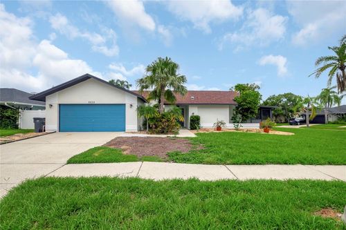 8635 Chadwick Dr, Tampa, FL, 33635-6211 | Card Image