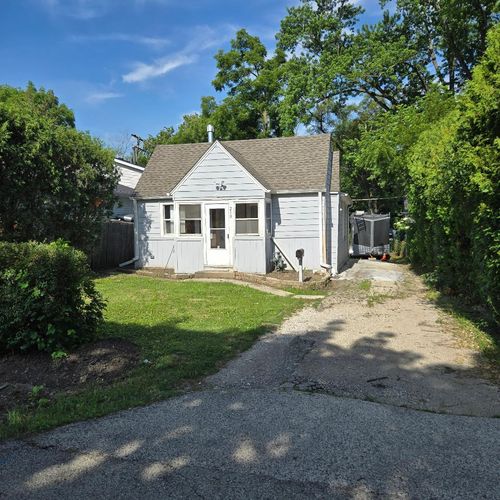 210 Brierhill Dr, Round Lake Park, IL, 60073-3428 | Card Image