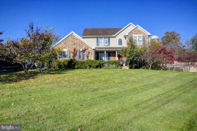 77 Berkshire Drive, House other with 4 bedrooms, 2 bathrooms and null parking in FALLING WATERS WV | Image 2