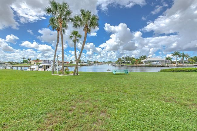 Waterfront community | Image 23