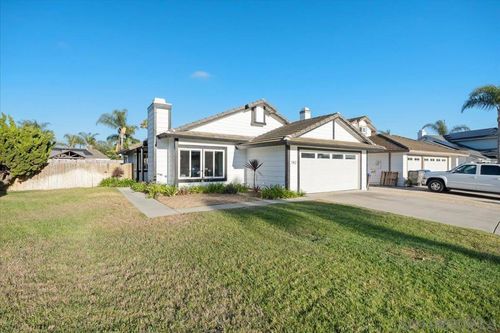 742 Foxwood Dr, Oceanside, CA, 92057-5045 | Card Image