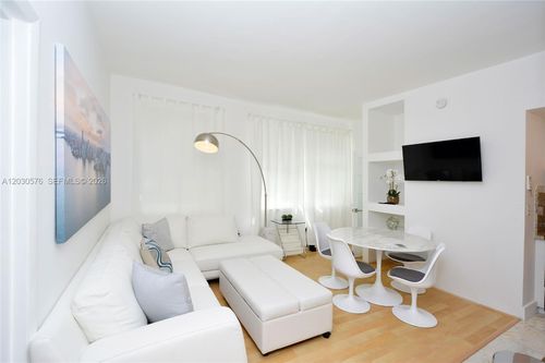 105-1342 Drexel Ave, Miami Beach, FL, 33139-8149 | Card Image