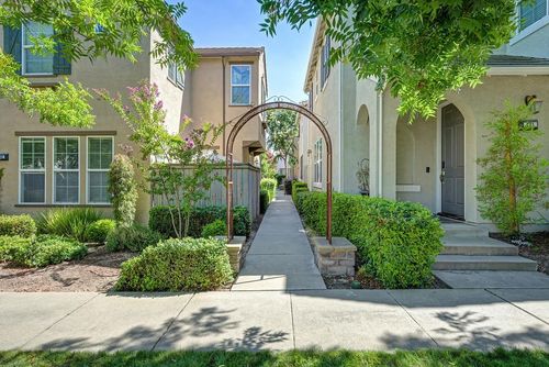 133-133 Talmont Cir, Roseville, CA, 95678-6059 | Card Image