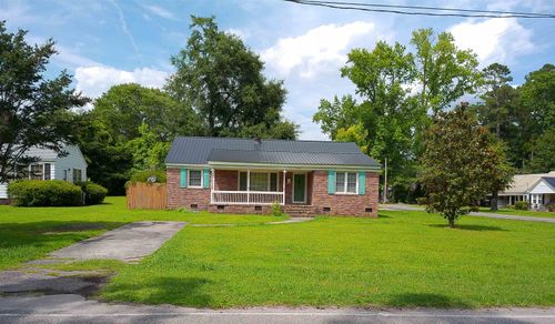 4389 Mcqueen St, Loris, SC, 29569-3150 | Card Image