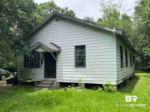 712 Tate Ct, Prichard, AL, 36610-4311 | Card Image