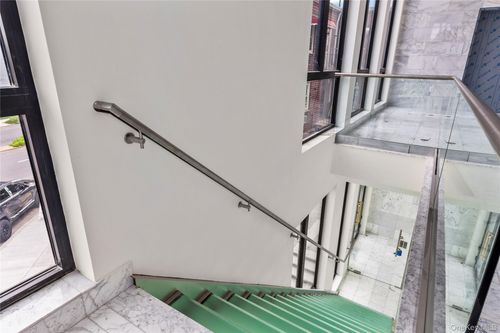 fl-1st-110 Corona Ave, Corona, NY, 11368-4029 | Card Image