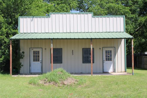 203 E Grove St, Kaufman, TX, 75142-2028 | Card Image