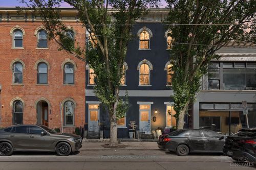 1120 Race St, Cincinnati, OH, 45202 | Card Image