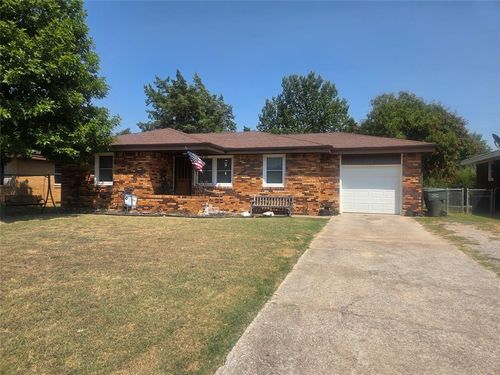 1728 S Walnut St, Pauls Valley, OK, 73075-6919 | Card Image