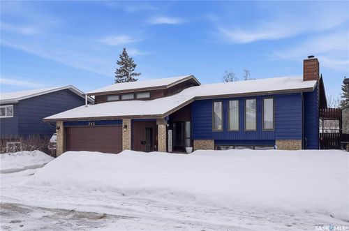 743 Coppermine Crescent, Saskatoon, SK, S7K4K8 | Card Image