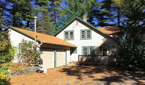 32 Shore Road, Windham, ME, 04062 | Card Image