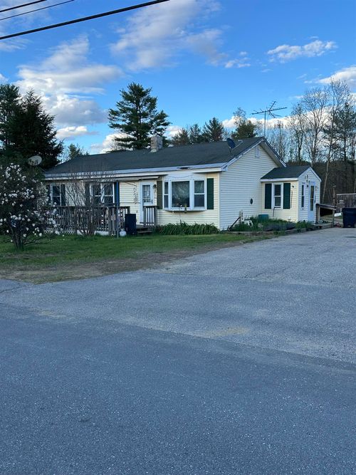 30 Forrest Rd, Northfield, NH, 03276-4049 | Card Image