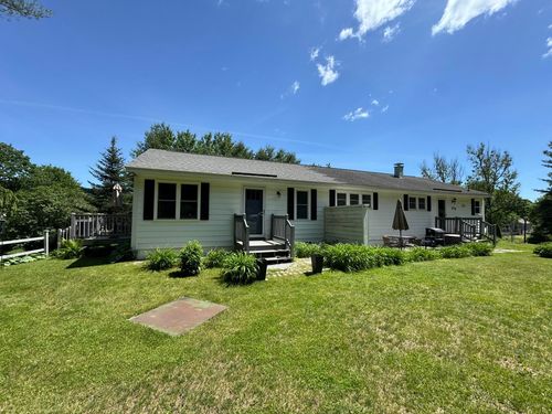 56 Cemetery Rd, Arlington, VT, 05250-8500 | Card Image