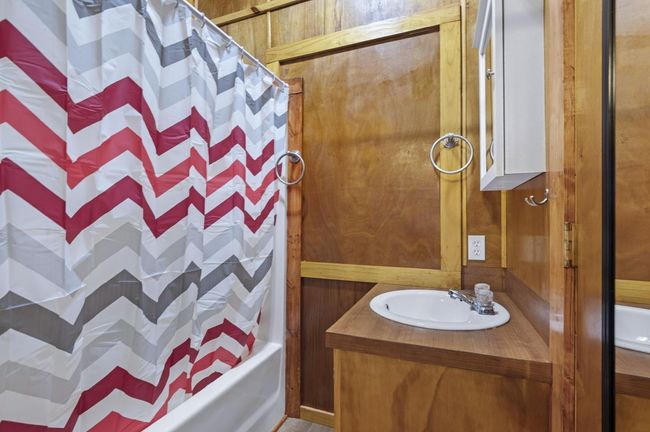 225 County Road 3360, House other with 1 bedrooms, 1 bathrooms and 5 parking in San Augustine TX | Image 10
