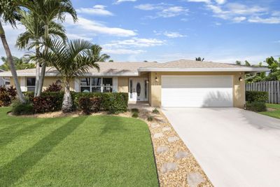 112 Segovia Avenue, House other with 3 bedrooms, 2 bathrooms and null parking in Royal Palm Beach FL | Image 1