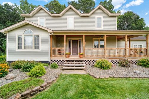 4211 Aspen Way, Jackson, MI, 49201-8681 | Card Image