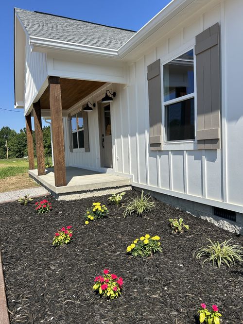 2338 Rhea Branch Rd, Ethridge, TN, 38456-7064 | Card Image