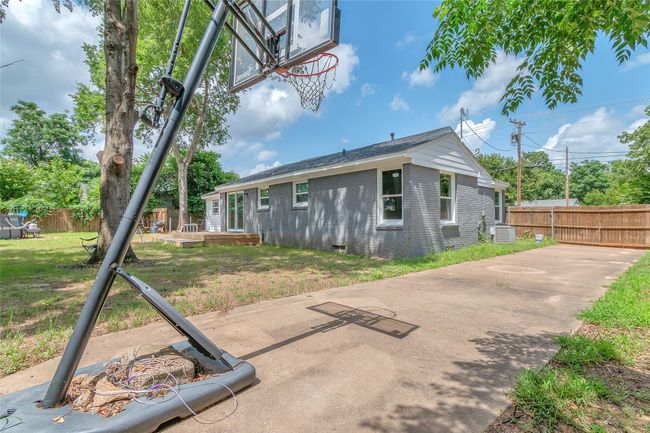 312 Dean St, House other with 3 bedrooms, 2 bathrooms and null parking in Athens TX | Image 29