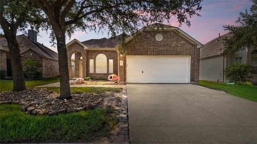 10019 Arcadian Springs Ln, Tomball, TX, 77375-1032 | Card Image