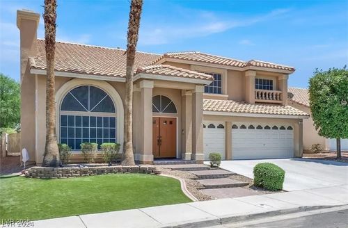 32 Myrtle Beach Dr, Henderson, NV, 89074-6254 | Card Image