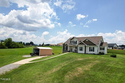 260 Mae Mckee Rd, Chuckey, TN, 37641-2005 | Card Image