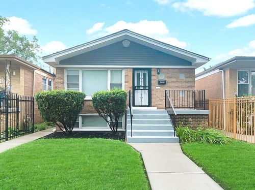 6525 S Bell Ave, Chicago, IL, 60636-2529 | Card Image