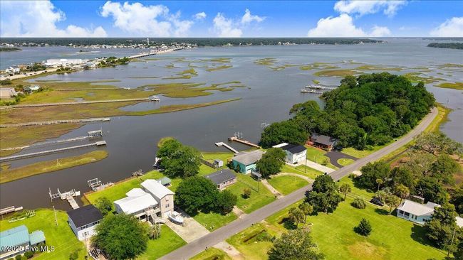 123 Cedar Ln, House other with 2 bedrooms, 1 bathrooms and null parking in Cedar Point NC | Image 4