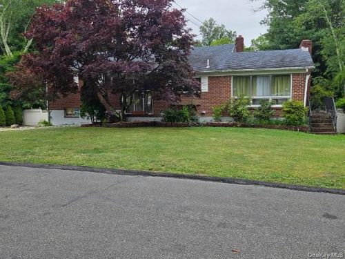 35 W Allison, Orangetown, NY, 10965 | Card Image