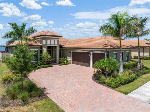 553 Maraviya Blvd, NOKOMIS, FL, 34275-1024 | Card Image