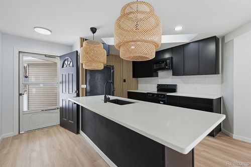 11341 Ember, Davisburg, MI, 48350-3506 | Card Image