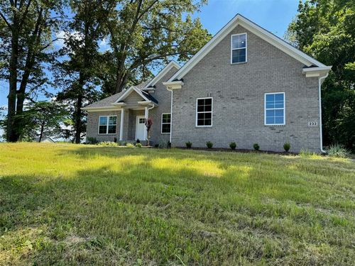 233 Crabtree Ln, Bowling Green, KY, 42103-8712 | Card Image