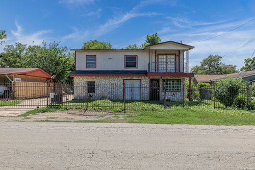 2029 Burton Ave, San Antonio, TX, 78221-3804 | Card Image