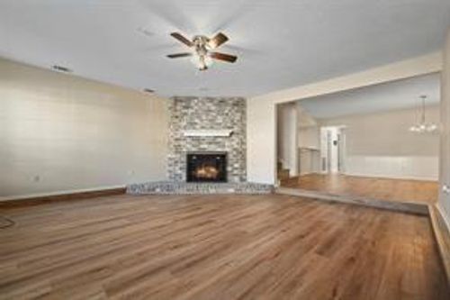 3362 Continental Dr, Missouri City, TX, 77459-2510 | Card Image