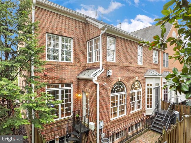 2164 Harithy Dr, Townhouse with 5 bedrooms, 5 bathrooms and null parking in DUNN LORING VA | Image 44