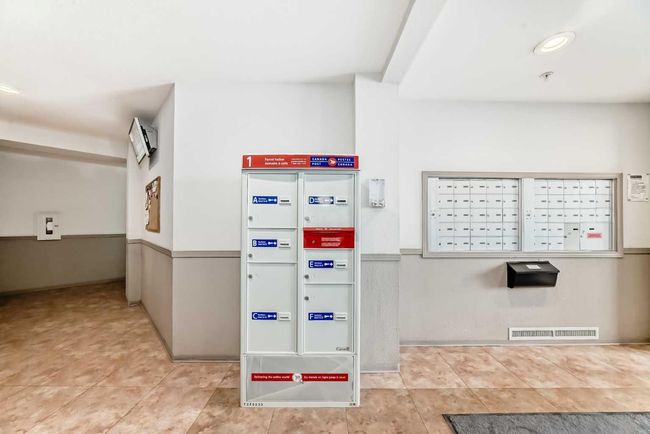 3224 - 10 Prestwick Bay Se, Condo with 2 bedrooms, 1 bathrooms and 1 parking in Calgary AB | Image 34