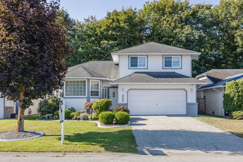 19595 Somerset Dr, Pitt Meadows, BC, V3Y2L4 | Card Image