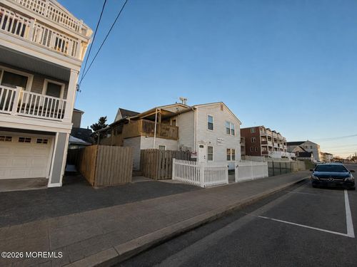 6-39 Sampson Ave, Seaside Heights, NJ, 08751-1908 | Card Image