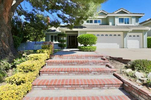 45946 Clubhouse Dr, Temecula, CA, 92592-6043 | Card Image