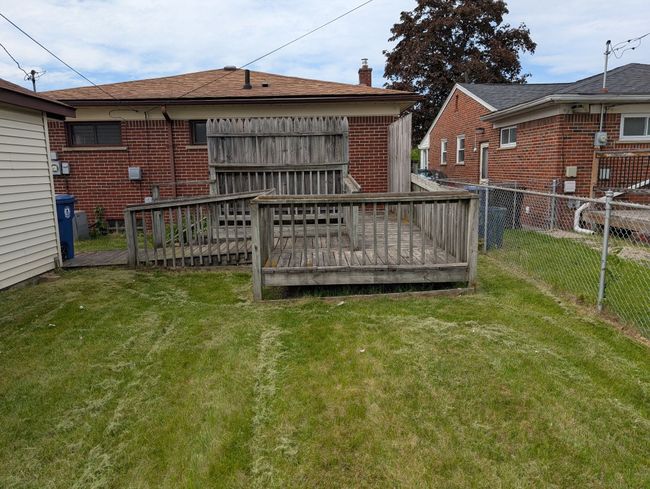 23735 W Chicago, House other with 3 bedrooms, 1 bathrooms and null parking in Redford MI | Image 5