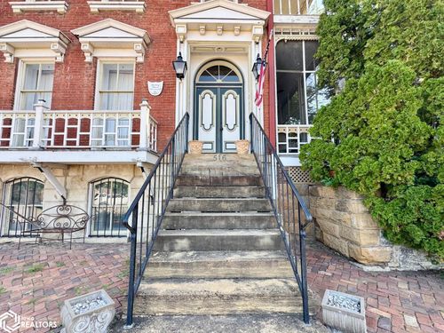516 Washington Street, Burlington, IA, 52601 | Card Image