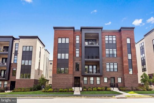 400-22145 Headwater Ter, ASHBURN, VA, 20148-5359 | Card Image