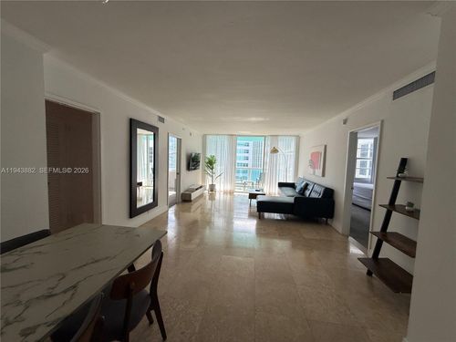 apt-12k-5101 Collins Ave, Miami Beach, FL, 33140-2780 | Card Image