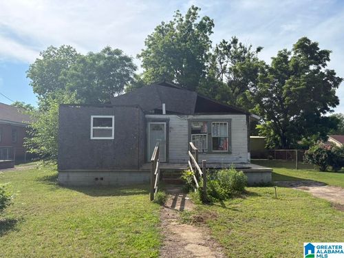 2320 12th Ct N, BESSEMER, AL, 35020-3318 | Card Image